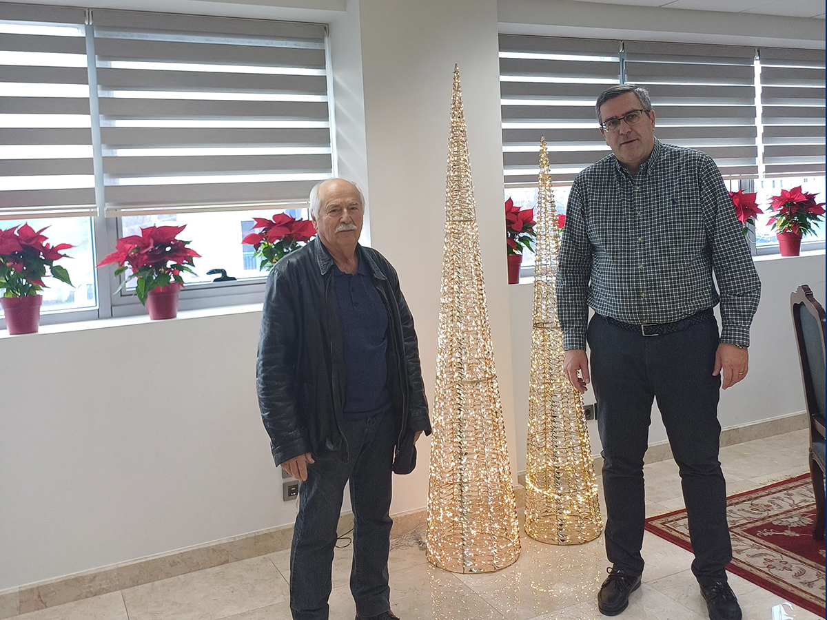 Συνάντηση-του-Αντιπεριφερειάρχη-Κώστα-Μανδρώνη-με-τον-Πρόεδρο-της-ΤΚ.-Μαρίου