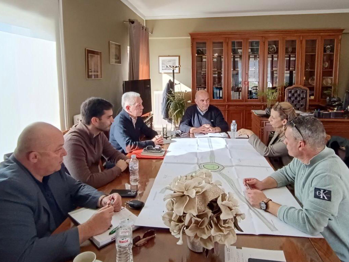 Σημαντικές-παρεμβάσεις-υποδομής-στην-Αργολίδα-–-Σύσκεψη-και-επισκέψεις-σε-έργα-από-την-Περιφέρεια-Πελοποννήσου