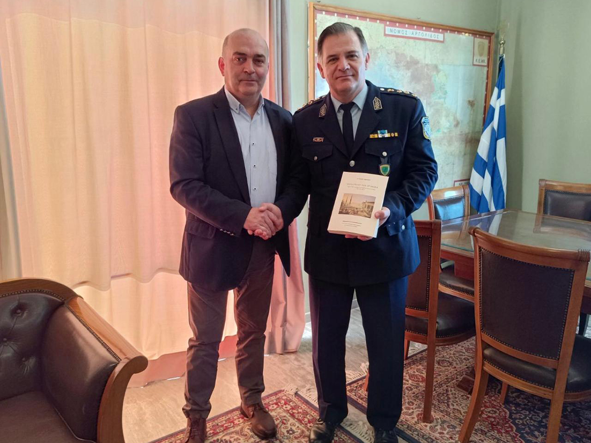 ethimotypiki-episkepsi-tou-neou-astynomikou-diefthynti-ston-antiperifereiarchi-argolidas