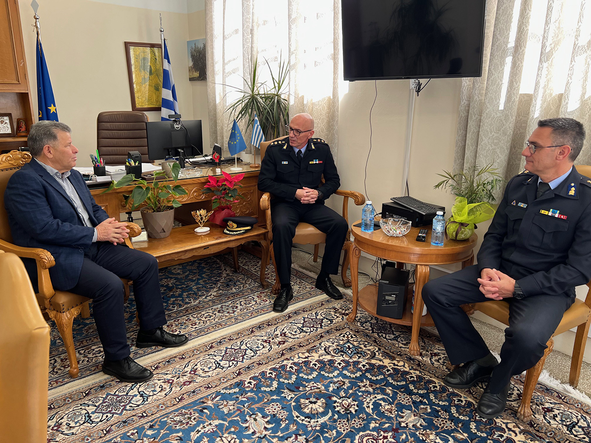 ethimotypiki-episkepsi-ston-antiperifereiarchi-messinias