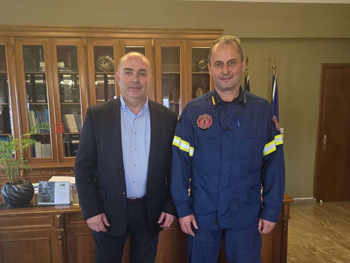 synantisi-tou-antiperifereiarchi-argolidas-me-ton-dioikiti-tis-perifereiakis-pyrosvestikis-dioikisis-peloponnisou