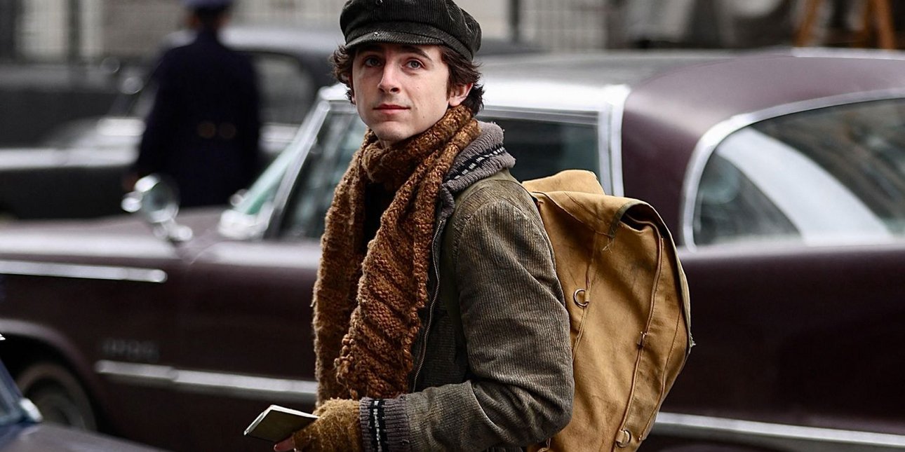 O Tιμοτέ Σαλαμέ ως Μπομπ Ντίλαν στην ταινία «A Complete Unknown» / IMDB