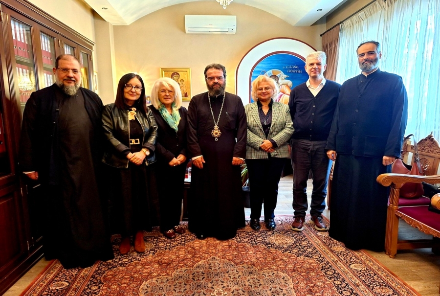 Συνάντηση-Μητροπολίτη-Μαρωνείας-με-Διευθυντές-της-Εκπαίδευσης