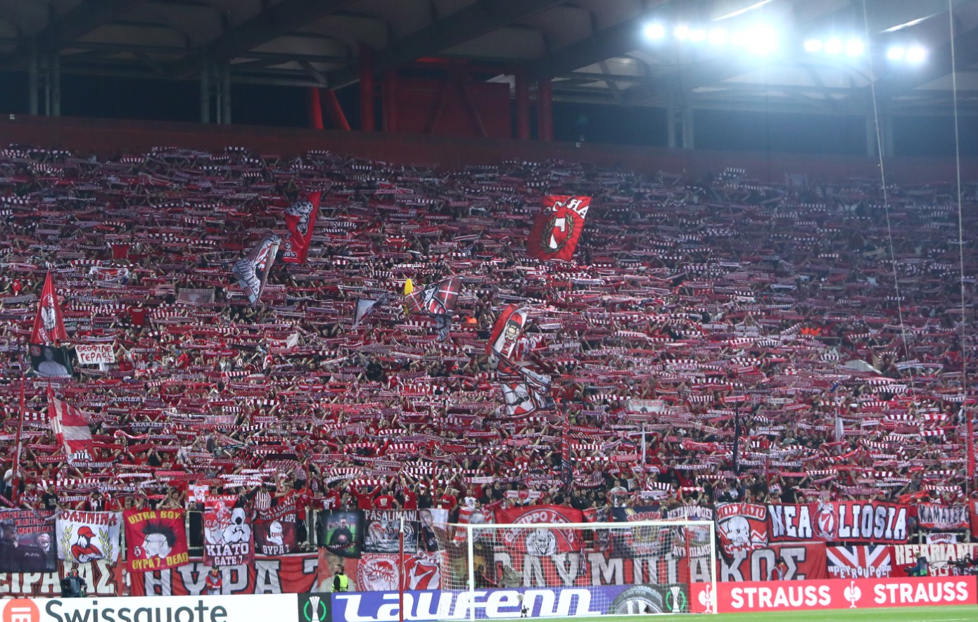 Ολυμπιακός-–-Αϊντχόφεν:-sold-out-ανακοίνωσε-η-ΠΑΕ