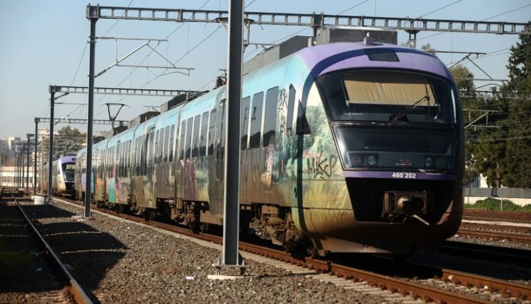 hellenic-train:-Κυκλοφοριακές-ρυθμίσεις-την-Κυριακή-στον-Προαστιακό-Πάτρας-λόγω-του-«Διεθνούς-Ημιμαραθωνίου»