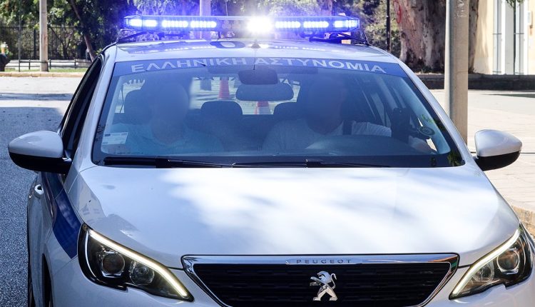 Συνελήφθησαν-τρεις-19χρονοι-για-αρπαγή-22χρονου-στην-Καλαμαριά