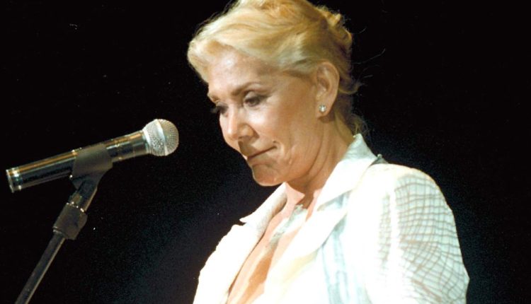 Έφυγε-από-τη-ζωή-σε-ηλικία-88-ετών-η-Μαρινέλλα,-η-μεγάλη-κυρία-του-ελληνικού-τραγουδιού-–-Τα-τραγούδια-της-που-άφησαν-εποχή