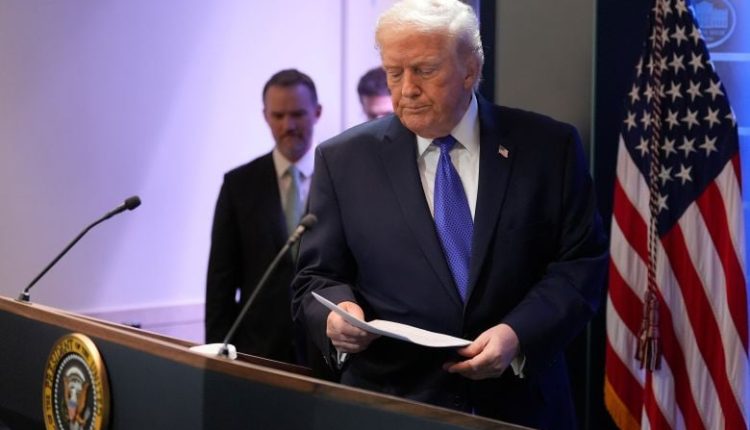 wall-street-journal:-Ο-Τραμπ-φέρεται-διατεθειμένος-να-τελειώσει-τον-πόλεμο-εναντίον-του-Ιράν-χωρίς-να-έχουν-ξανανοίξει-τα-Στενά-του-Ορμούζ