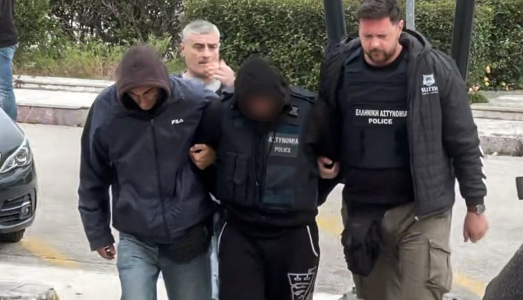 Ραγδαίες-εξελίξεις-για-τον-θάνατο-της-19χρονης-Μυρτώς:-Προφυλακίστηκαν-οι-τρεις-κατηγορούμενοι-–-Εξετάζεται-η-πιθανή-εμπλοκή-και-ενός-66χρονου
