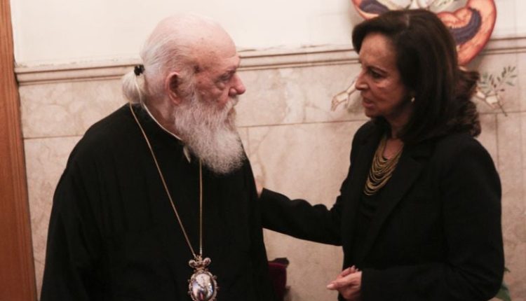 Συνάντηση-του-Αρχιεπισκόπου-Ιερωνύμου-με-την-πρώην-υπουργό-Άννα-Διαμαντοπούλου