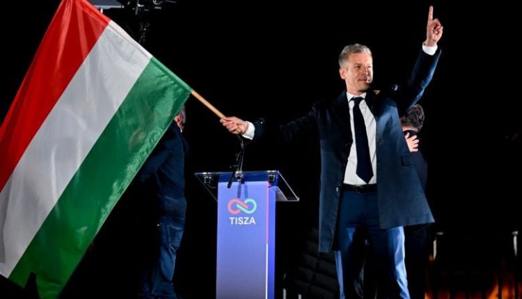 Η-νέα-κυβέρνηση-της-Ουγγαρίας-θα-ανοίξει-τα-αρχεία-της-μυστικής-αστυνομίας-της-κομμουνιστικής-περιόδου
