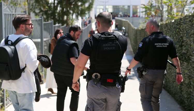 Τη-λήψη-άμεσων-μέτρων-ασφαλείας-στα-δικαστήρια-ζητεί-η-Ένωση-Διοικητικών-Δικαστών-με-αφορμή-την-επίθεση-στο-Πρωτοδικείο